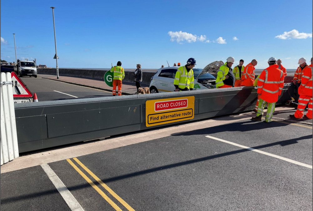 A flood gate on Exmouth Esplanade (Environment Agency)