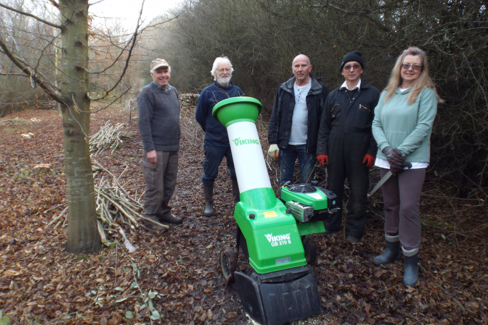 A Golden Wood work party (Picture: Peninsula Nub News)