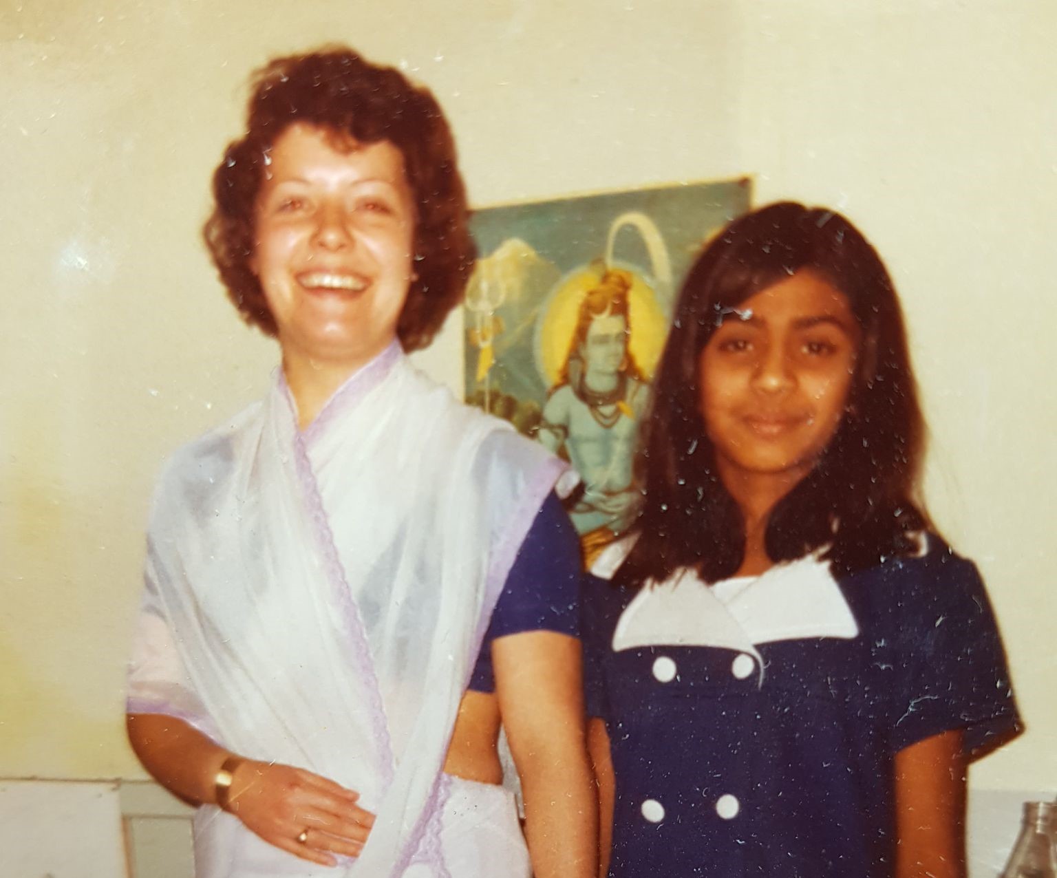 Jane and Smeeta, who was living at the resettlement camp after being expelled from Uganda (Credit: Jane Preece) 