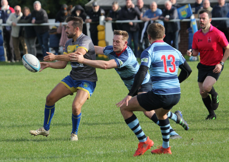 Kenilworth Rugby hosted fellow newly promoted side Stoke-on-Trent at Glasshouse Lane (image via Willie Whitesmith)