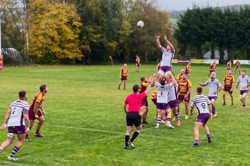 Exmouth lineout (Exmouth RFC)