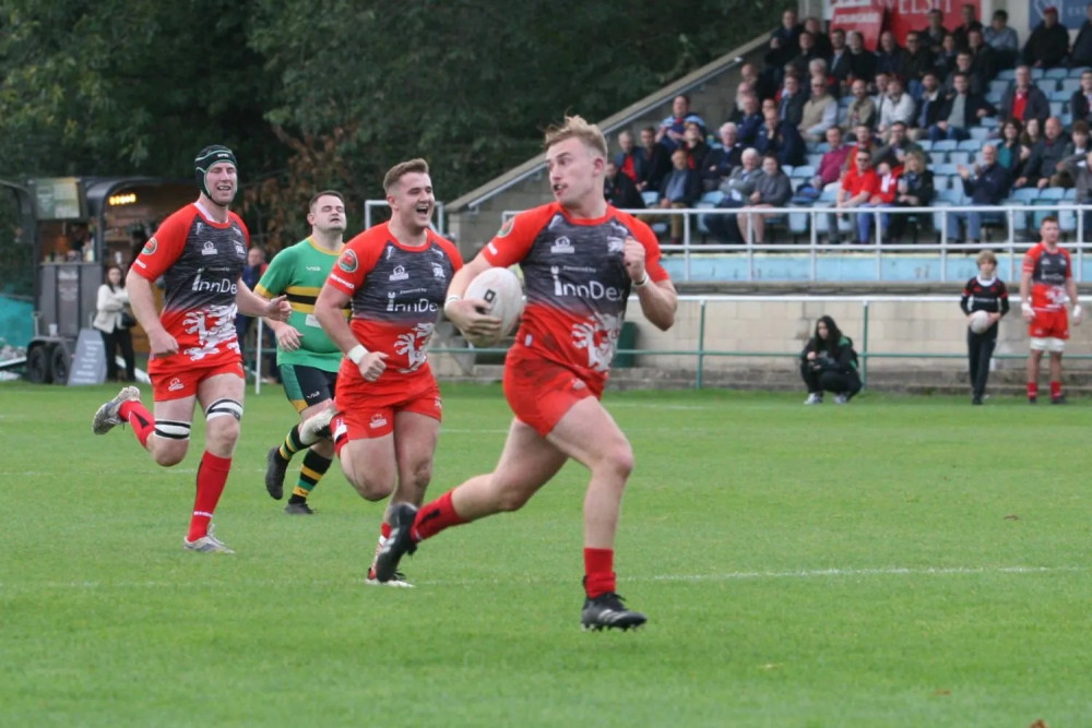 First take on third in Ealing this weekend as Nottingham come to town. Photo: London Welsh.