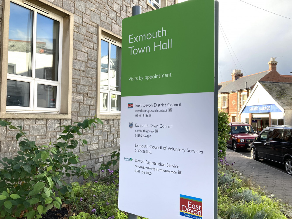 Exmouth Town Hall sign (Nub News/ Will Goddard)