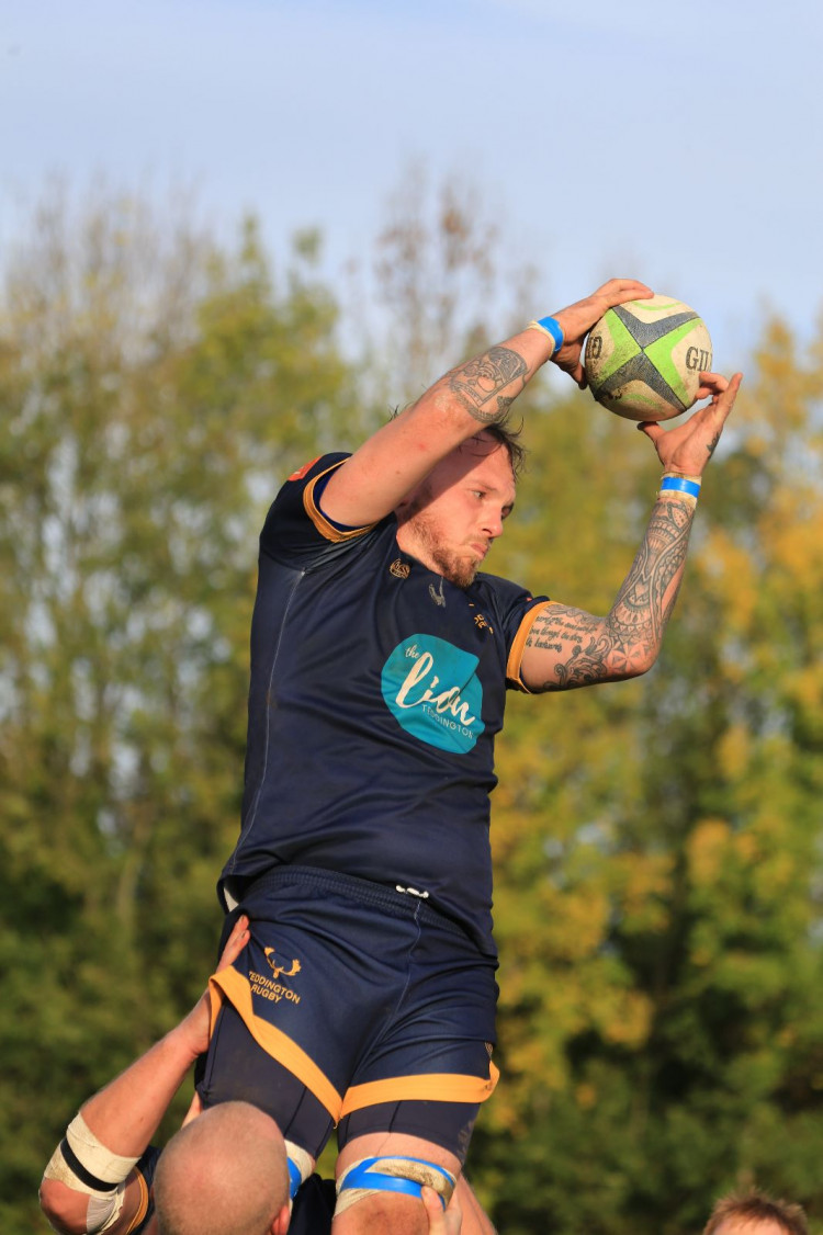 Despite having several enforced changes, Teddington RFC maintain their perfect start to the season. Photo: Simon Ridler.