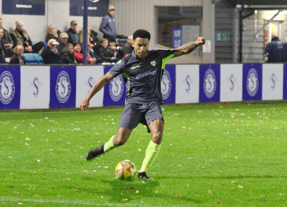 Sham Barnwell's first half header sets up an FA Trophy tie against Slough Town. Photo: Hanwell Town.