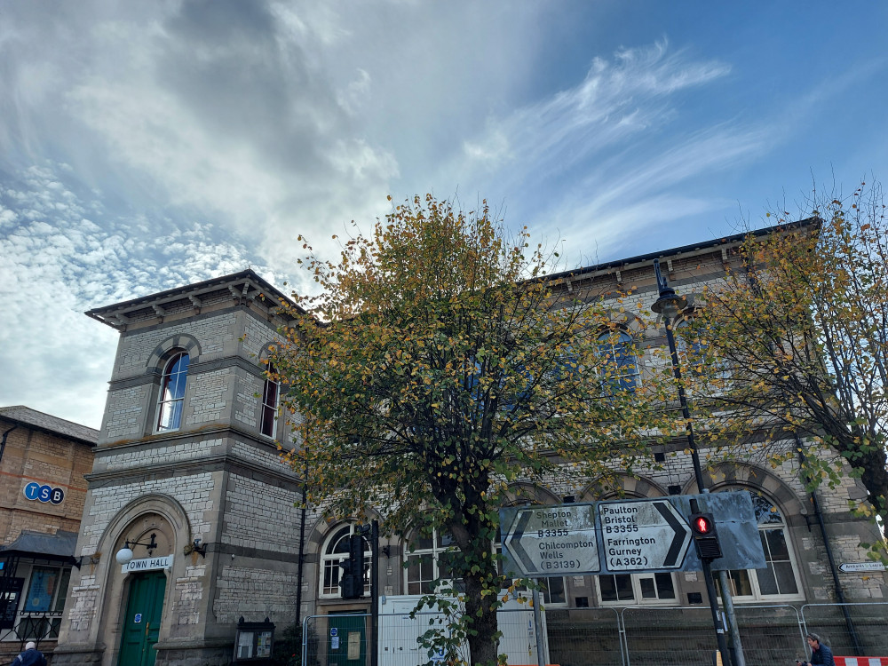 The town will have a Christmas Tree