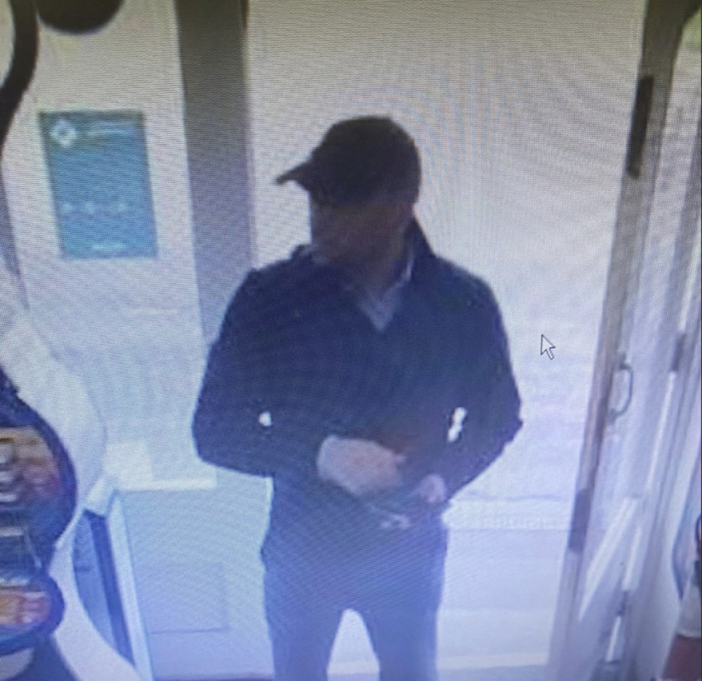 CCTV appeal following distraction theft at supermarket