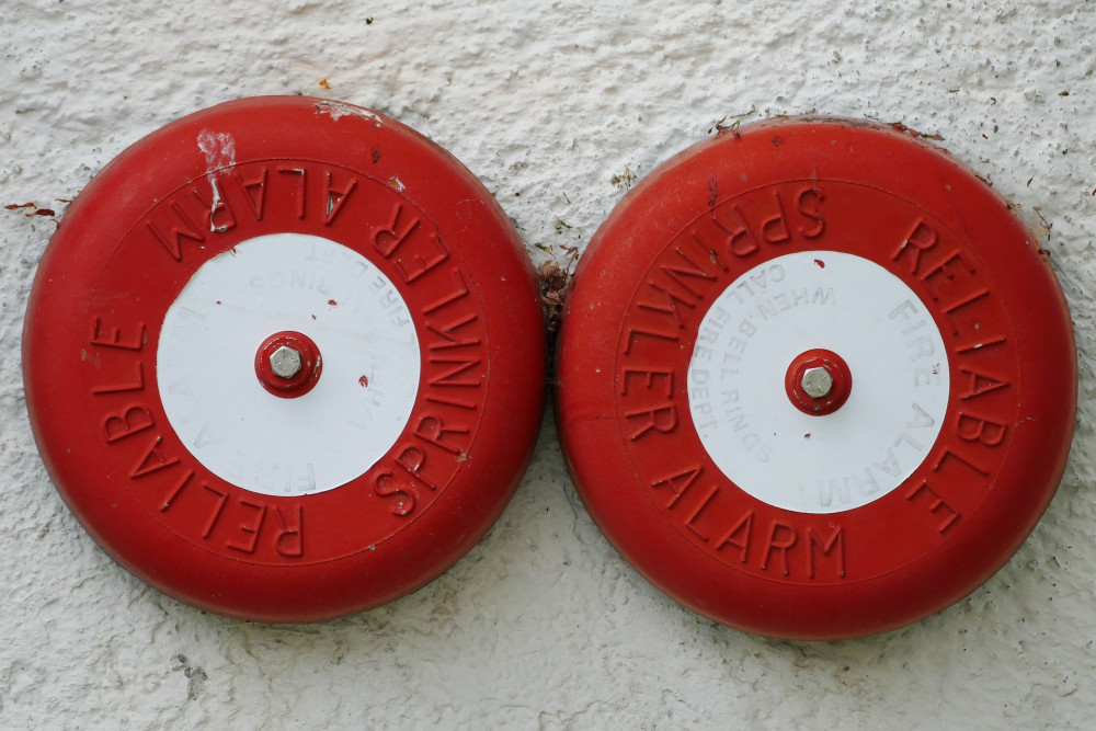 Sprinkler alarms. (Image by Stefan Schweihofer from Pixabay)