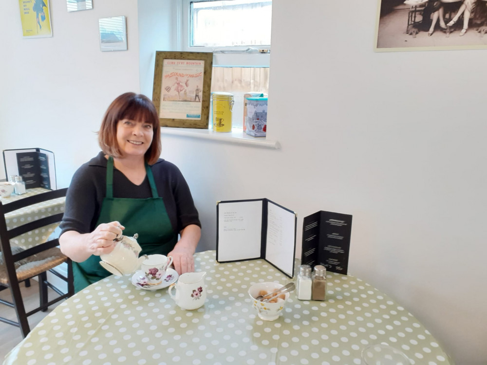 Café owner, Janet Ellis, spent nearly seven weeks renovating the building close to Winterley Pool (Nub News).