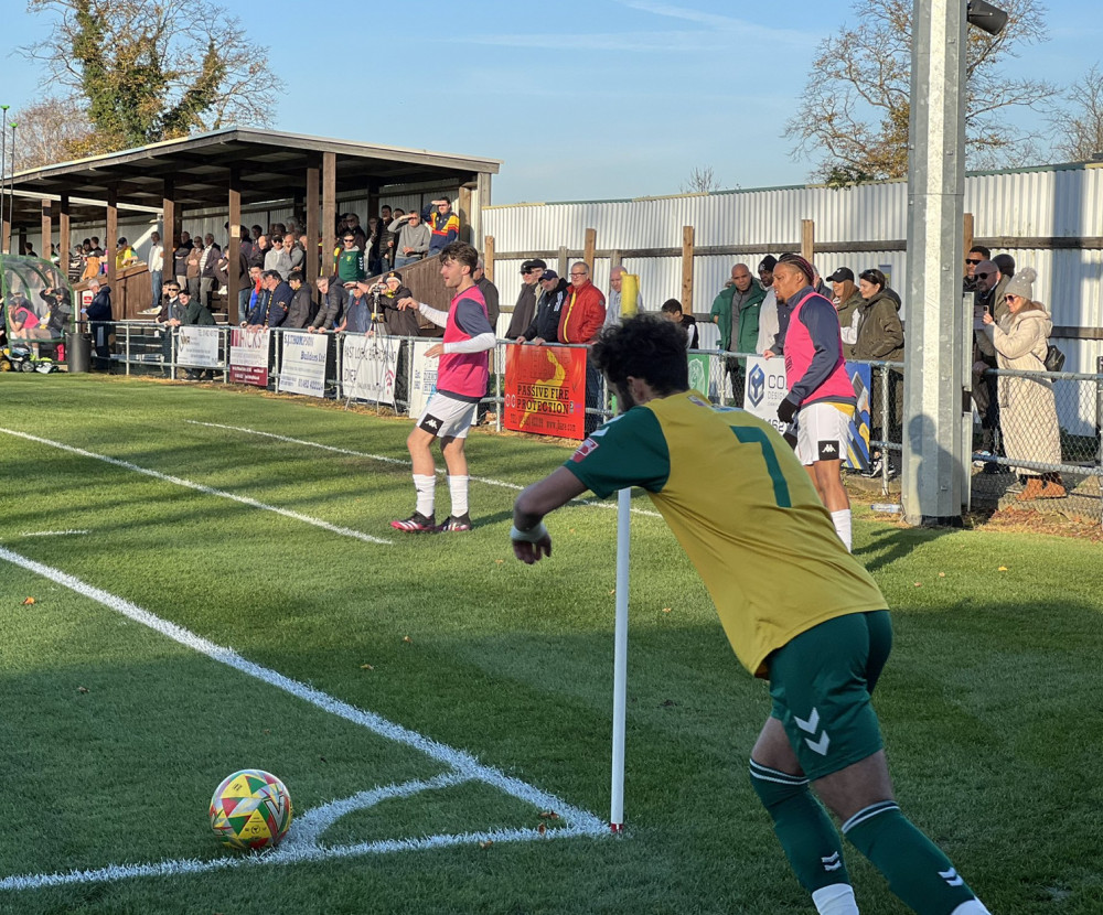 Hitchin Town 2-1 Alvechurch. CREDIT: @laythy29