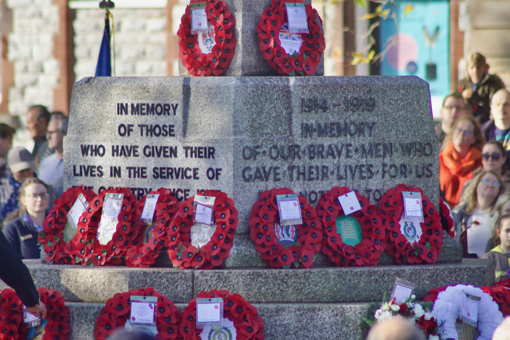 Wreaths laid at the war memorial in The Strand, Exmouth (Nub News/ Will Goddard)