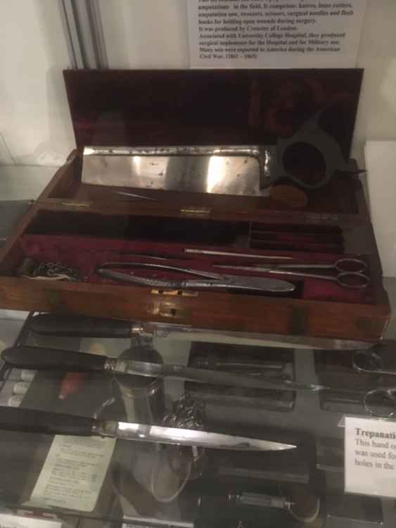 A field surgeon's kit