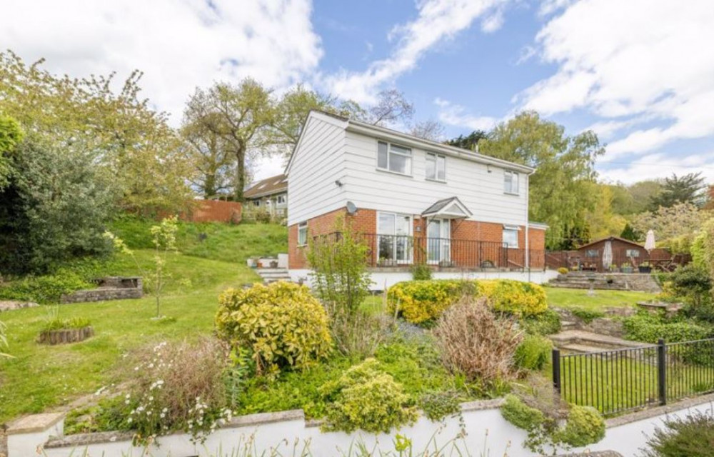 This house in The Roman Way in Glastonbury is on the market