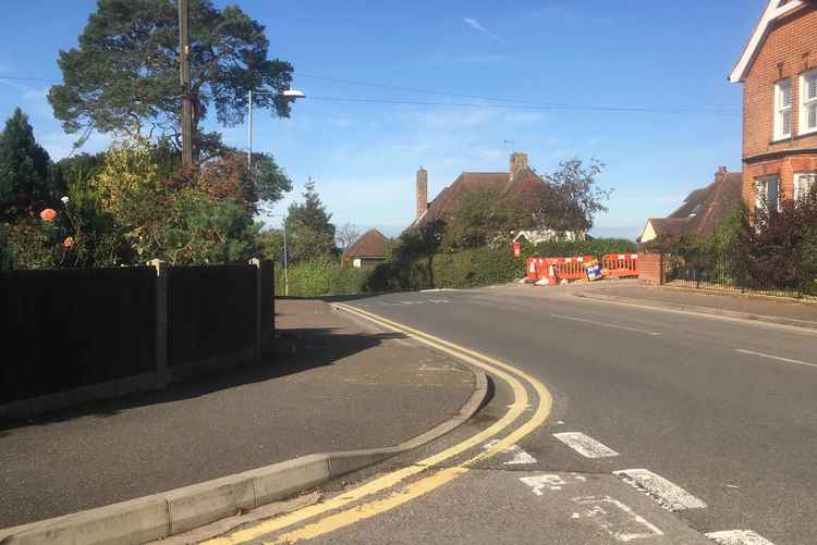 The western defences ran across the London Road here: attackers would have faced a steep climb up the hill