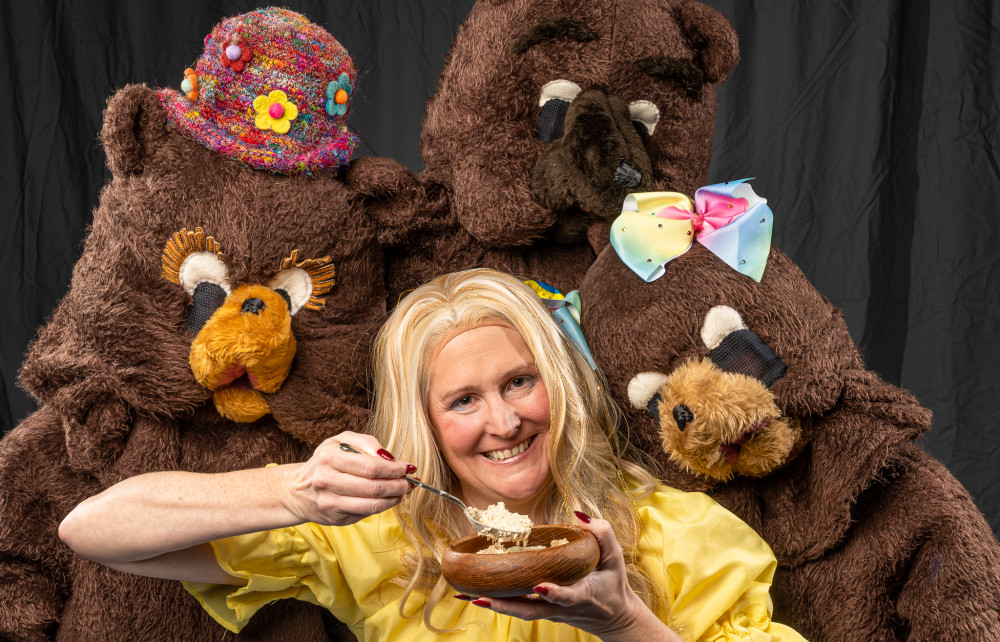 Is it too hot? Too cold? Or just right? Sam Harris as Goldilocks (centre) with Daddy, Mummy and Baby Bear (image supplied)