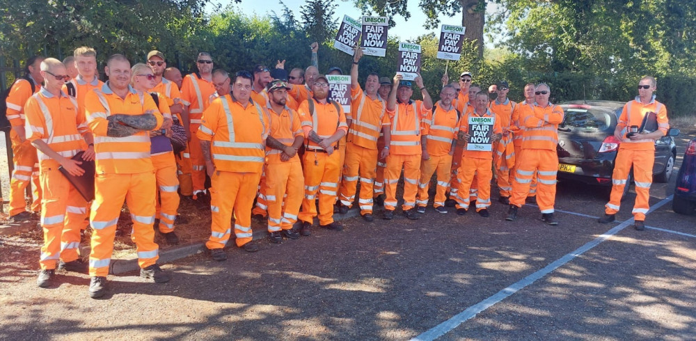 Pay deal agreed by refuse workers