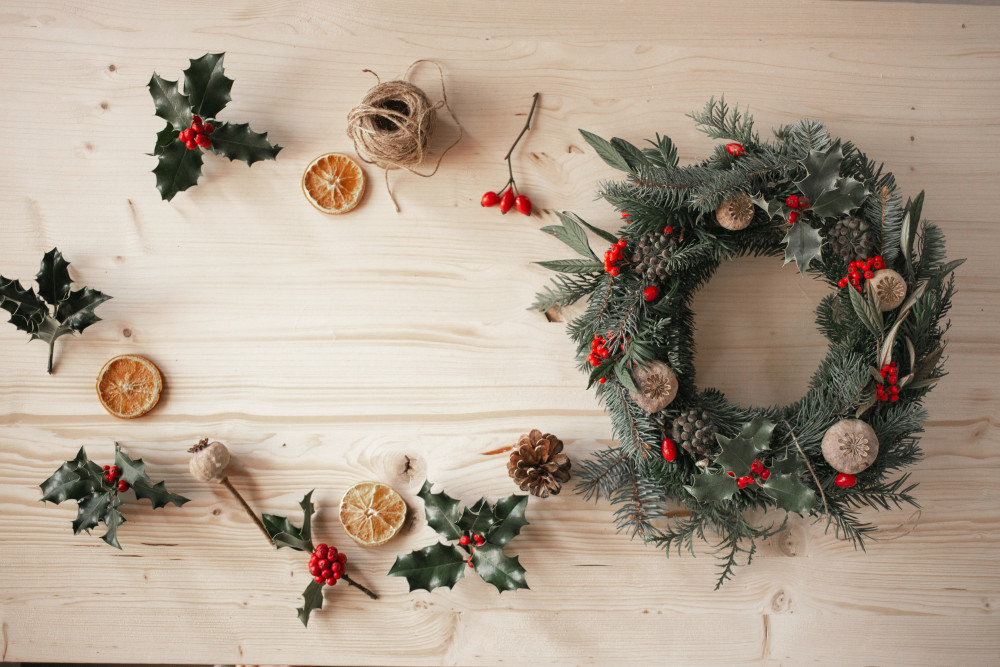 Wreath making in Brentford this Christmas