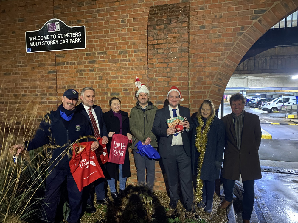 From left - Jonathan Bell (WDC Parking & Ranger Service), Cllr Jody Tracey (Warwick Town Council), Stephanie Kerr BID Leamington, Cllr Oliver Jacques (Warwick Town Council), Cllr Liam Bartlett, Cllrs Alix and John Dearing (Kenilworth Town Council)