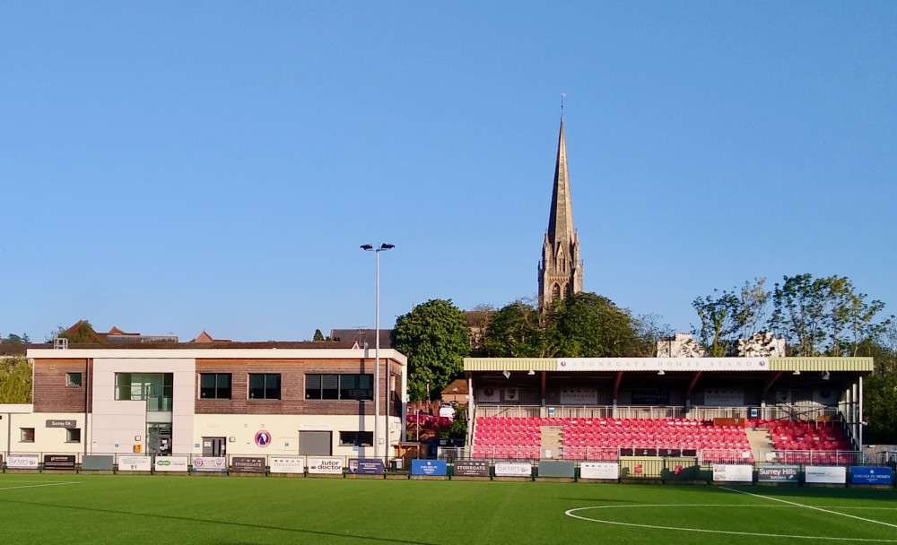 Brentford Women lost their first league game since September in a top of the table clash against Dorking. Photo: Mertbiol.