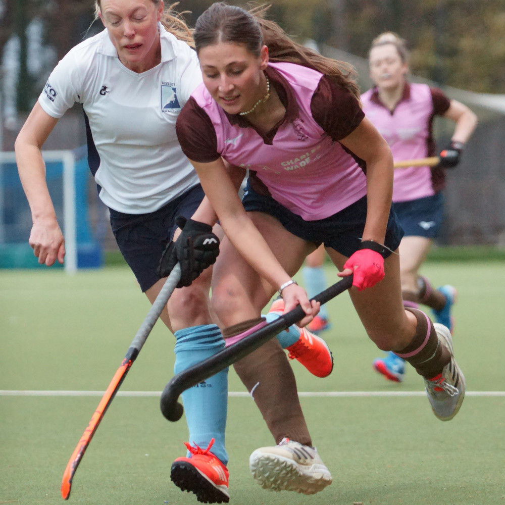 Five goals saw Teddington Ladies 1s record a big win to stay in the division's top three. Photo: Mark Shepherd.