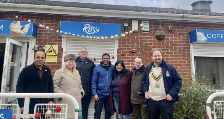 From left: Cllr Qaisar Abbas, MP Jackie Doyle-Price, Cllr Rob Gledhill, Harry and Anita Singh, Cllr Mark Coxshall and Mayor Cllr James Halden. 