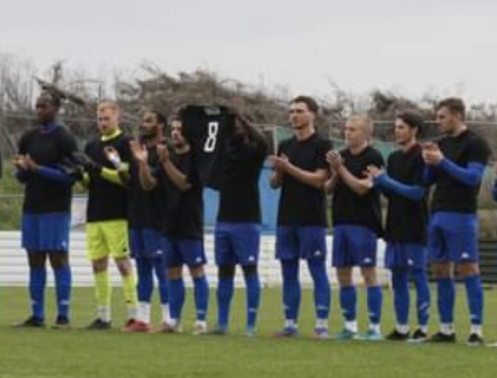 A minute's applause for Dazza.