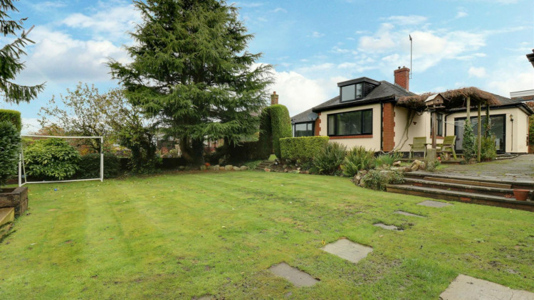 Stunning property for sale in Harriseahead. 