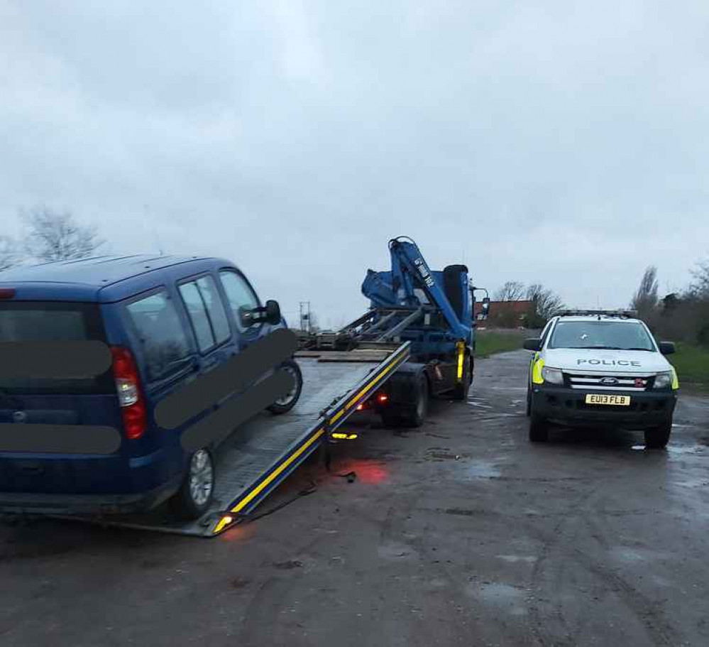 Suspected hare poaching in the Dengie: police take a vehicle away