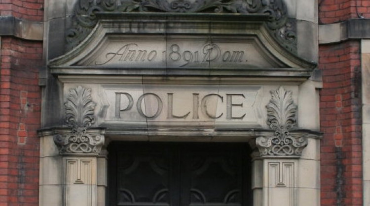 A close-up of Leek's oldest still-standing Police Station, currently no longer used. (Image - CC 2.0 bit.ly/3XP5lfS Alan Murray-Rust / The Old Police Station / CC BY-SA 2.0 Cropped) 