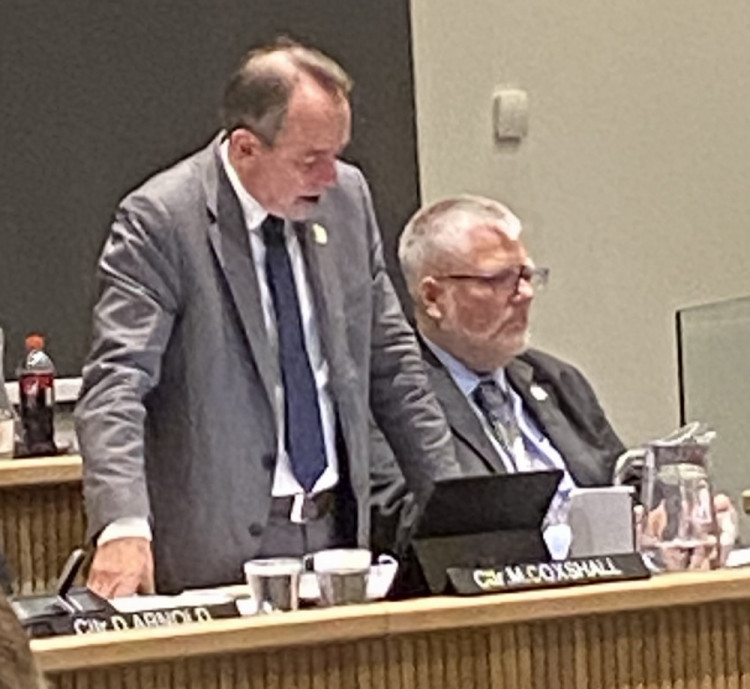 Council leader Cllr Mark Coxshall (left) and finance portfolio holder Cllr Graham Snell will face up to a financial disaster this evening.