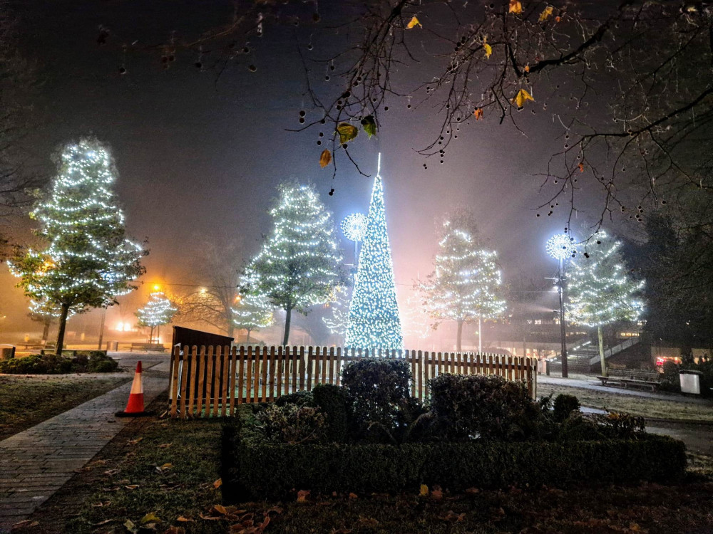 Crewe town centre in the frost and fog. Crewe Nub News has you covered for events taking place across the weekend (Ryan Parker).