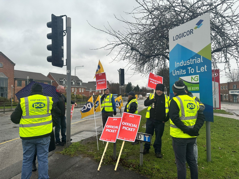 Driving examiners are holding strikes across Nottinghamshire as public service workers from Government departments walk out over pay and working conditions. Photo Credit: Steve Battlemuch.