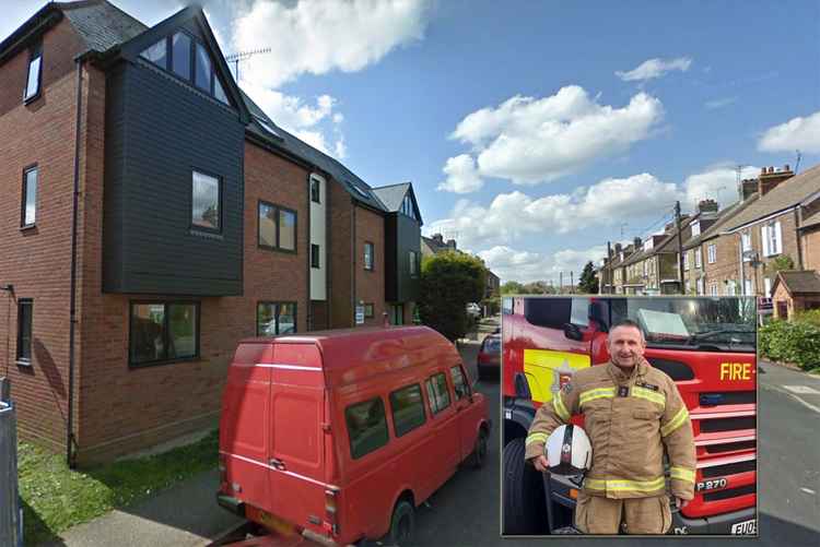 Veteran Watch Manager Martin Cable and his crew dealt with a freak fire in Cherry Garden Road.