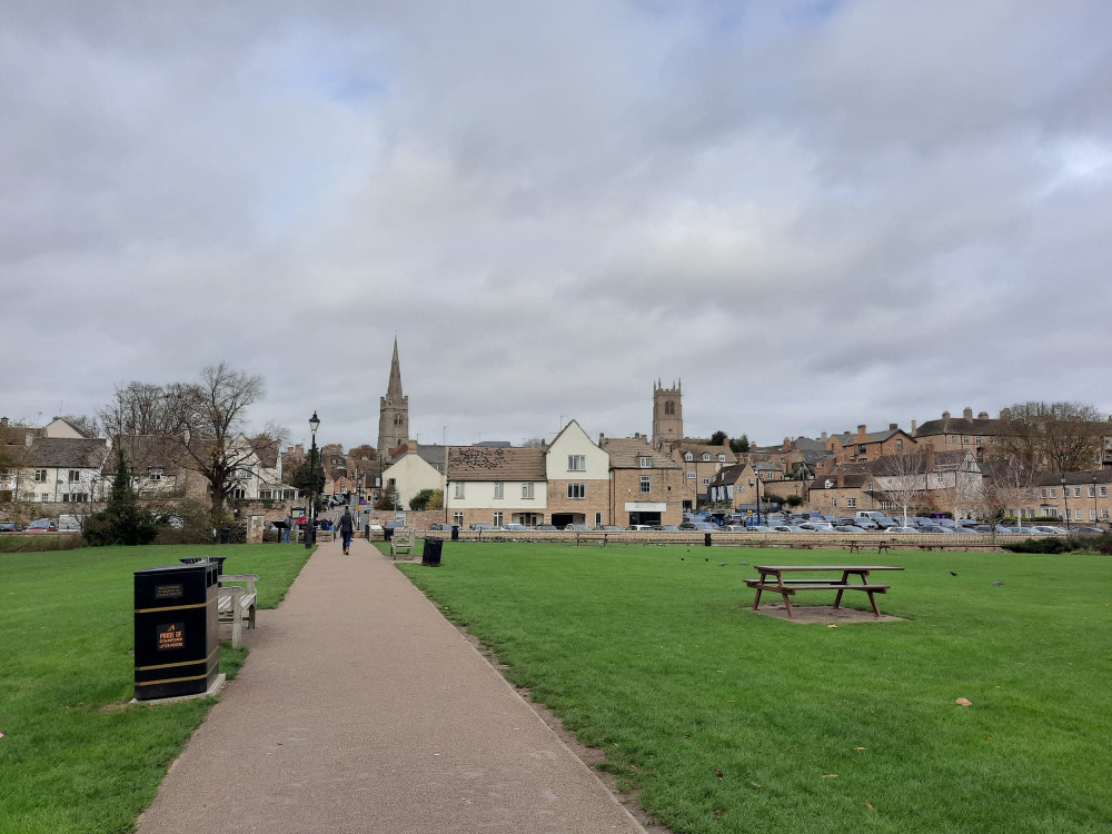 Expect cloud and grey skies over Stamford this week, with the potential for a touch of snow.