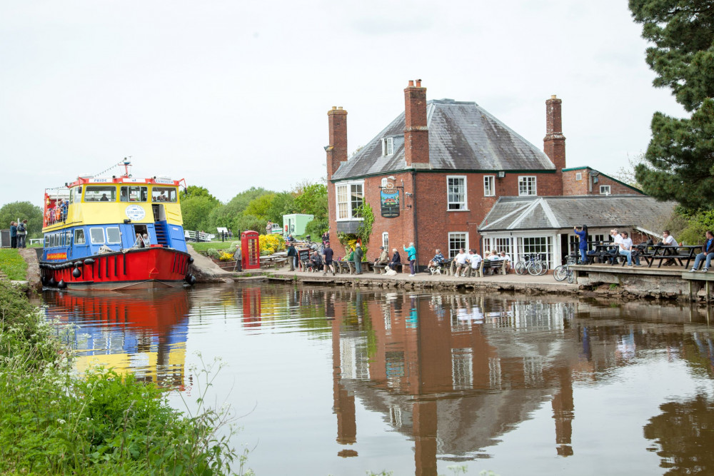 Mother's Day Cream Tea Cruise 