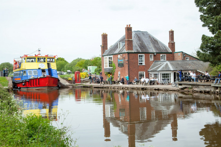 Mother's Day Cream Tea Cruise Mother's Day Cream Tea Cruise