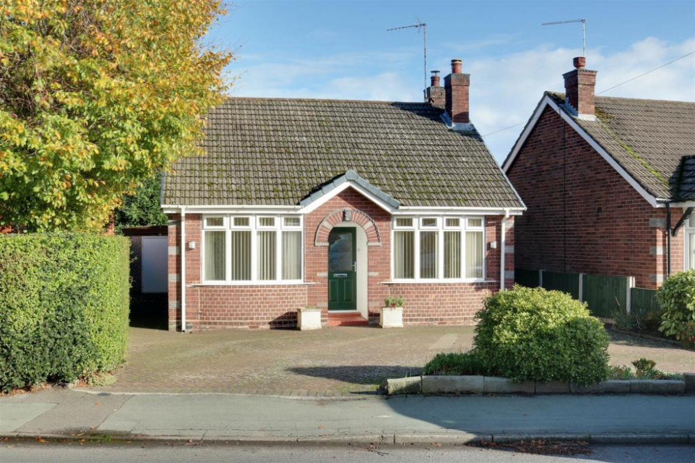 Beautiful property for sale in Sandbach Road North, Alsager.