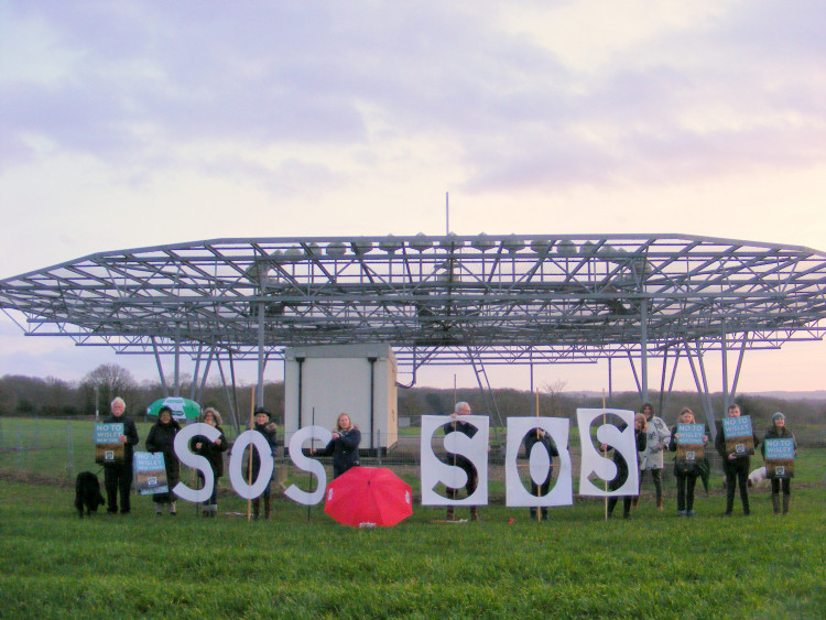 WAG campaigners protesting at the Ockham Beacon 