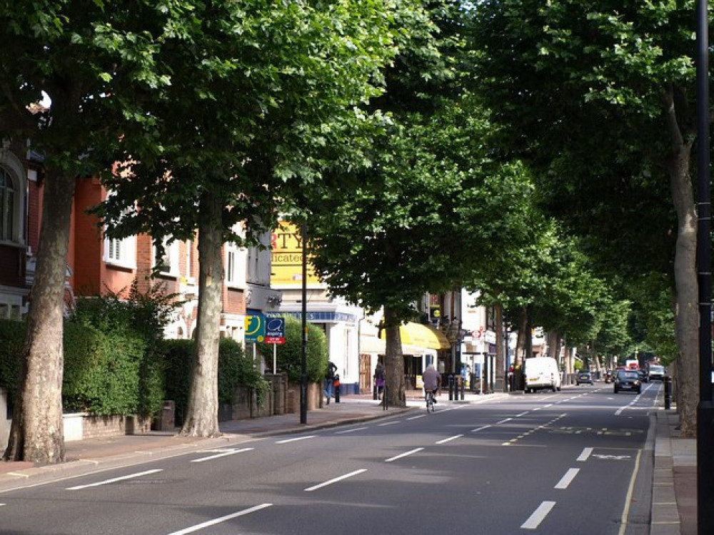 A teenager was stabbed while travelling on a bus along Wandsworth Bridge Road (Credit: Derek Harper)