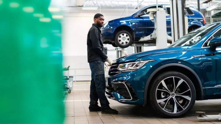 The Swansway Motor Group offer of the week is the amazing All-In Service Plans available at Crewe Audi, Volkswagen and SEAT (Swansway).