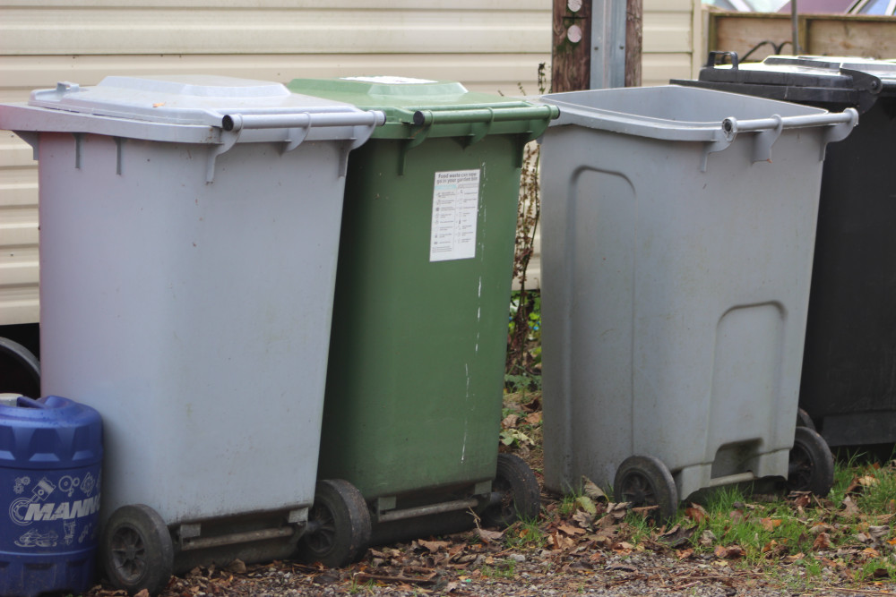 There are three different types of Cheshire East Council bins. (Image - Alexander Greensmith / Macclesfield Nub News) 