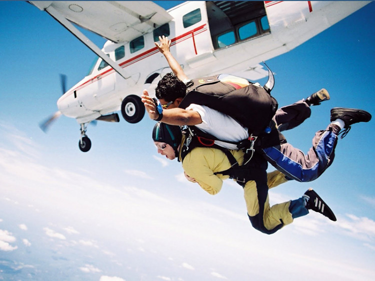 St Margaret’s Hospice are proud to announce the return of the popular Charity Sky Dive. 