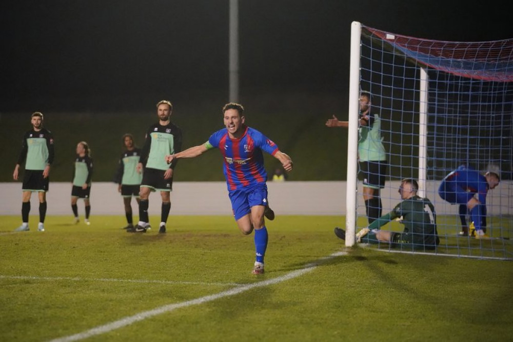 Jammers boss Peter Taylor made two changes from the weekend ahead of Maldon's match against Wroxham.