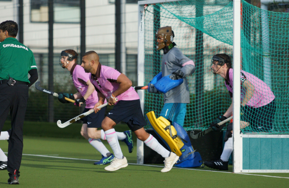 Teddington Men breeze into the cup semi-finals against Clifton Robinsons. Photo: Mark Shepherd.