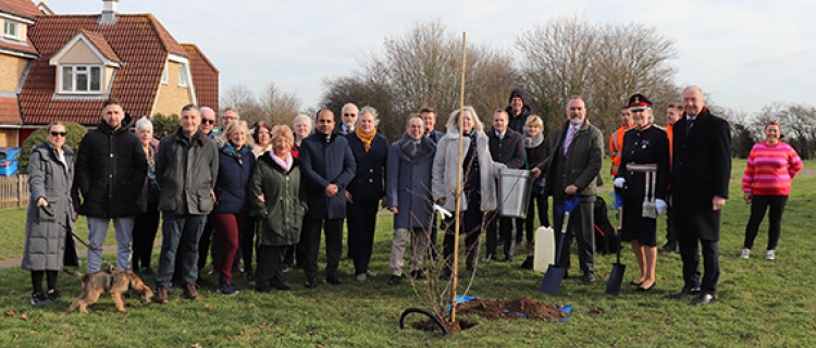 Cllr Andrew Jefferies, Mrs Jennifer Tolhurst, Cllr Mark Coxshall, Jackie Doyle-Price MP, cabinet members, Cllrs, and residents.