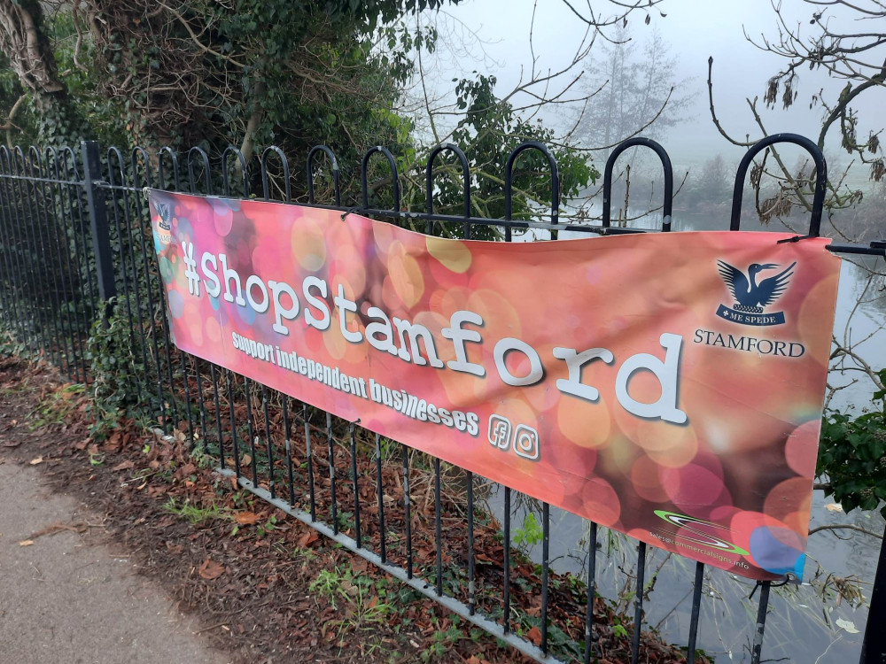 Shop Local in Stamford. Image credit: Nub News.