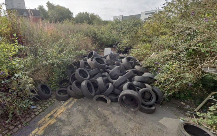 A pile of rubber tyres at the bottom of Black Horse Lane, Hanley (Google).