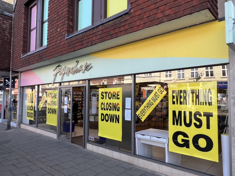 Stationery brand Paperchase has confirmed the closure of 106 stores nationwide - including Hitchin. PICTURE: Hitchin's Paperchase store on Bancroft. CREDIT: @HitchinNubNews 