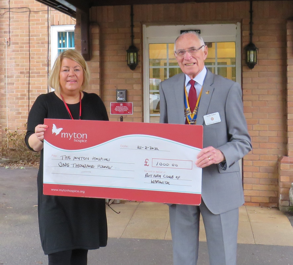 Warwick Rotary president Keith Talbot with community fundraiser Louise Carless (image via Warwick Rotary)