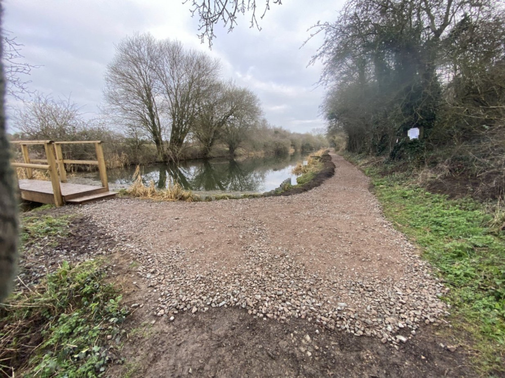 The canal path and green borders have been maintained. Image credit: Oakham Canal Green Corridor Project.